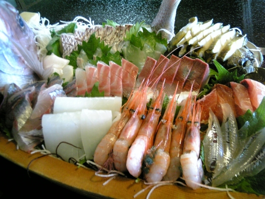 【個室食】【ファミリー】定置網元・季節のオススメ朝獲れ魚の海の幸プラン